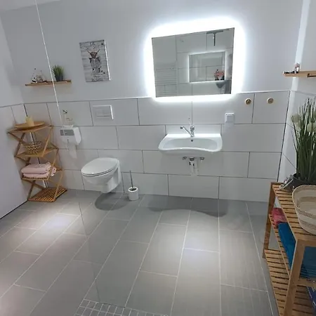 Apartament , Nagelneu Barrierefrei